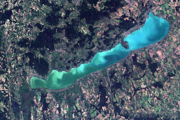 a balaton műholdról