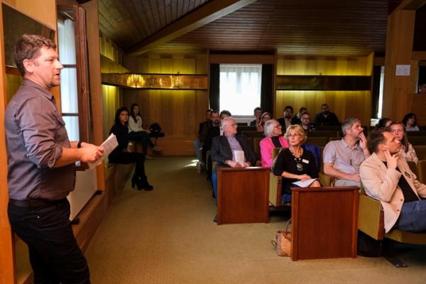 konferencia képek