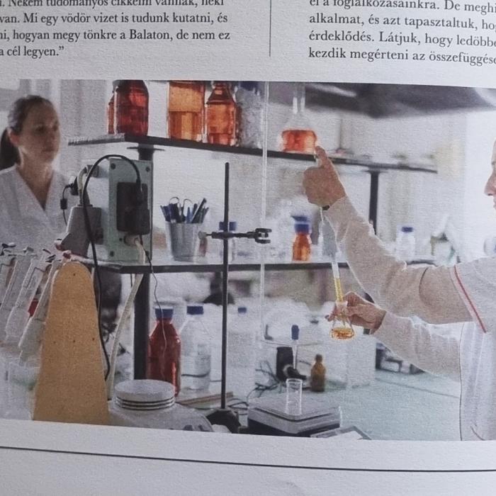 Kép a magazinban