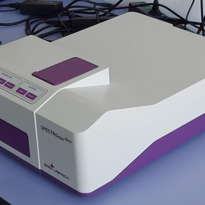 (BMG) SPECTROstar Nano UV/Vis Absorbance Spectrometer Microplate Reader