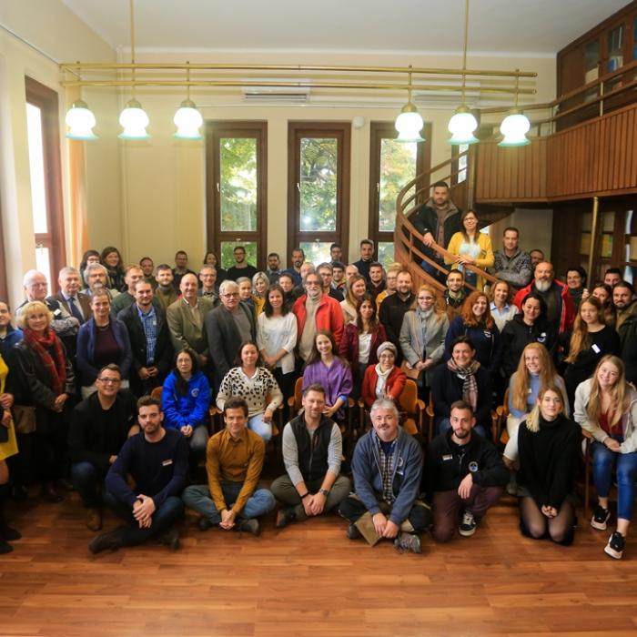 konferencia